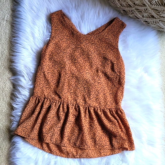 Sleeveless Ruffle Top Brown Floral S - Picture 2 of 5